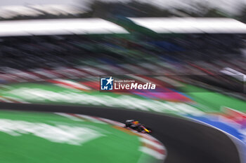 26/10/2024 - 11 PEREZ Sergio (mex), Red Bull Racing RB20, action during the Formula 1 Gran Premio de la Ciudad de Mexico 2024, 20th round of the 2024 Formula One World Championship from October 25 to 27, 2024 on the Autodromo Hermanos Rodriguez, in Mexico City, Mexico - F1 - MEXICO CITY GRAND PRIX 2024 - FORMULA 1 - MOTORI