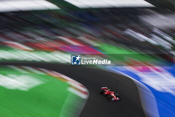 26/10/2024 - 55 SAINZ Carlos (spa), Scuderia Ferrari SF-24, action during the Formula 1 Gran Premio de la Ciudad de Mexico 2024, 20th round of the 2024 Formula One World Championship from October 25 to 27, 2024 on the Autodromo Hermanos Rodriguez, in Mexico City, Mexico - F1 - MEXICO CITY GRAND PRIX 2024 - FORMULA 1 - MOTORI