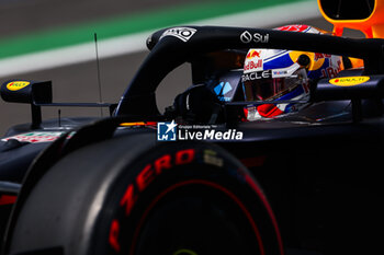 26/10/2024 - 01 VERSTAPPEN Max (nld), Red Bull Racing RB20, action during the Formula 1 Gran Premio de la Ciudad de Mexico 2024, 20th round of the 2024 Formula One World Championship from October 25 to 27, 2024 on the Autodromo Hermanos Rodriguez, in Mexico City, Mexico - F1 - MEXICO CITY GRAND PRIX 2024 - FORMULA 1 - MOTORI