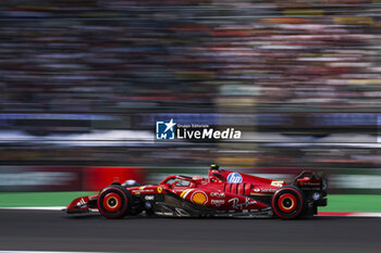 26/10/2024 - 55 SAINZ Carlos (spa), Scuderia Ferrari SF-24, action during the Formula 1 Gran Premio de la Ciudad de Mexico 2024, 20th round of the 2024 Formula One World Championship from October 25 to 27, 2024 on the Autodromo Hermanos Rodriguez, in Mexico City, Mexico - F1 - MEXICO CITY GRAND PRIX 2024 - FORMULA 1 - MOTORI