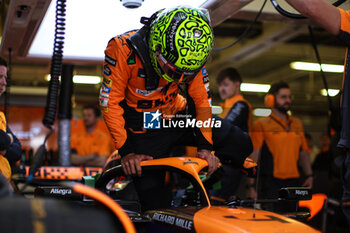 26/10/2024 - NORRIS Lando (gbr), McLaren F1 Team MCL38, portrait during the Formula 1 Gran Premio de la Ciudad de Mexico 2024, 20th round of the 2024 Formula One World Championship from October 25 to 27, 2024 on the Autodromo Hermanos Rodriguez, in Mexico City, Mexico - F1 - MEXICO CITY GRAND PRIX 2024 - FORMULA 1 - MOTORI