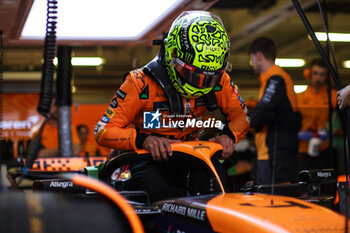 26/10/2024 - NORRIS Lando (gbr), McLaren F1 Team MCL38, portrait during the Formula 1 Gran Premio de la Ciudad de Mexico 2024, 20th round of the 2024 Formula One World Championship from October 25 to 27, 2024 on the Autodromo Hermanos Rodriguez, in Mexico City, Mexico - F1 - MEXICO CITY GRAND PRIX 2024 - FORMULA 1 - MOTORI