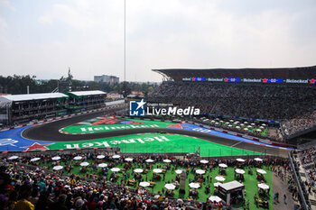 26/10/2024 - 63 RUSSELL George (gbr), Mercedes AMG F1 Team W15, action during the Formula 1 Gran Premio de la Ciudad de Mexico 2024, 20th round of the 2024 Formula One World Championship from October 25 to 27, 2024 on the Autodromo Hermanos Rodriguez, in Mexico City, Mexico - F1 - MEXICO CITY GRAND PRIX 2024 - FORMULA 1 - MOTORI