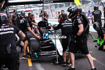 26/10/2024 - 63 RUSSELL George (gbr), Mercedes AMG F1 Team W15, action during the Formula 1 Gran Premio de la Ciudad de Mexico 2024, 20th round of the 2024 Formula One World Championship from October 25 to 27, 2024 on the Autodromo Hermanos Rodriguez, in Mexico City, Mexico - F1 - MEXICO CITY GRAND PRIX 2024 - FORMULA 1 - MOTORI