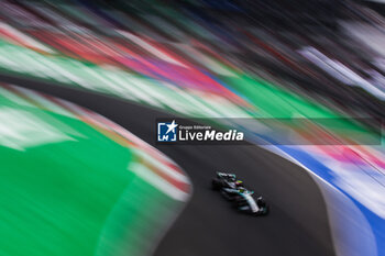 26/10/2024 - 44 HAMILTON Lewis (gbr), Mercedes AMG F1 Team W15, action during the Formula 1 Gran Premio de la Ciudad de Mexico 2024, 20th round of the 2024 Formula One World Championship from October 25 to 27, 2024 on the Autodromo Hermanos Rodriguez, in Mexico City, Mexico - F1 - MEXICO CITY GRAND PRIX 2024 - FORMULA 1 - MOTORI