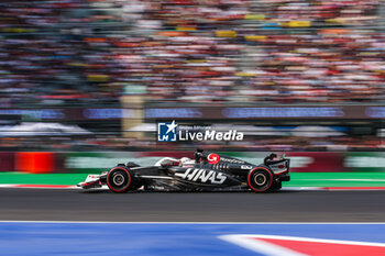 26/10/2024 - 20 MAGNUSSEN Kevin (den), Haas F1 Team VF-24 Ferrari, action during the Formula 1 Gran Premio de la Ciudad de Mexico 2024, 20th round of the 2024 Formula One World Championship from October 25 to 27, 2024 on the Autodromo Hermanos Rodriguez, in Mexico City, Mexico - F1 - MEXICO CITY GRAND PRIX 2024 - FORMULA 1 - MOTORI