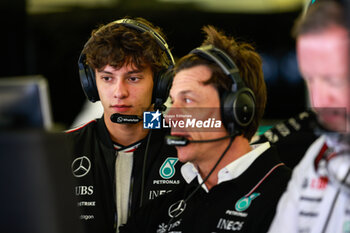 26/10/2024 - KIMI ANTONELLI Andrea (ita), Junior Driver of Mercedes AMG F1 Team, portrait and WOLFF Toto (aut), Team Principal & CEO of Mercedes AMG F1 Team, portrait during the Formula 1 Gran Premio de la Ciudad de Mexico 2024, 20th round of the 2024 Formula One World Championship from October 25 to 27, 2024 on the Autodromo Hermanos Rodriguez, in Mexico City, Mexico - F1 - MEXICO CITY GRAND PRIX 2024 - FORMULA 1 - MOTORI