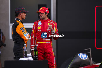 27/10/2024 - NORRIS Lando (gbr), McLaren F1 Team MCL38, SAINZ Carlos (spa), Scuderia Ferrari SF-24, portrait during the Formula 1 Gran Premio de la Ciudad de Mexico 2024, 20th round of the 2024 Formula One World Championship from October 25 to 27, 2024 on the Autodromo Hermanos Rodriguez, in Mexico City, Mexico - F1 - MEXICO CITY GRAND PRIX 2024 - FORMULA 1 - MOTORI