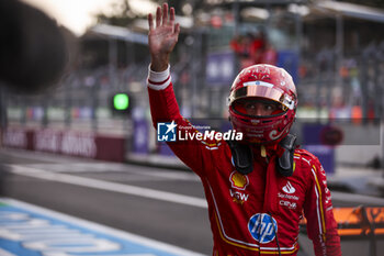 27/10/2024 - SAINZ Carlos (spa), Scuderia Ferrari SF-24, portrait celebrating his pole position during the Formula 1 Gran Premio de la Ciudad de Mexico 2024, 20th round of the 2024 Formula One World Championship from October 25 to 27, 2024 on the Autodromo Hermanos Rodriguez, in Mexico City, Mexico - F1 - MEXICO CITY GRAND PRIX 2024 - FORMULA 1 - MOTORI