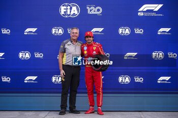 27/10/2024 - SAINZ Carlos (spa), Scuderia Ferrari SF-24, portrait during the Formula 1 Gran Premio de la Ciudad de Mexico 2024, 20th round of the 2024 Formula One World Championship from October 25 to 27, 2024 on the Autodromo Hermanos Rodriguez, in Mexico City, Mexico - F1 - MEXICO CITY GRAND PRIX 2024 - FORMULA 1 - MOTORI