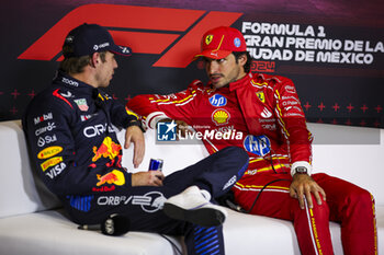 27/10/2024 - Press Conference, SAINZ Carlos (spa), Scuderia Ferrari SF-24, VERSTAPPEN Max (ned), Red Bull Racing RB20, portrait during the Formula 1 Gran Premio de la Ciudad de Mexico 2024, 20th round of the 2024 Formula One World Championship from October 25 to 27, 2024 on the Autodromo Hermanos Rodriguez, in Mexico City, Mexico - F1 - MEXICO CITY GRAND PRIX 2024 - FORMULA 1 - MOTORI