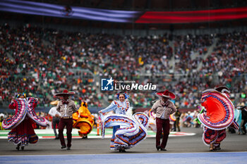 27/10/2024 - Performance of Mexicans dancer at Forosol during the Formula 1 Gran Premio de la Ciudad de Mexico 2024, 20th round of the 2024 Formula One World Championship from October 25 to 27, 2024 on the Autodromo Hermanos Rodriguez, in Mexico City, Mexico - F1 - MEXICO CITY GRAND PRIX 2024 - FORMULA 1 - MOTORI