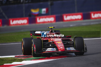 27/10/2024 - 55 SAINZ Carlos (spa), Scuderia Ferrari SF-24, action during the Formula 1 Gran Premio de la Ciudad de Mexico 2024, 20th round of the 2024 Formula One World Championship from October 25 to 27, 2024 on the Autodromo Hermanos Rodriguez, in Mexico City, Mexico - F1 - MEXICO CITY GRAND PRIX 2024 - FORMULA 1 - MOTORI