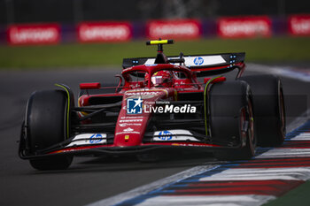 27/10/2024 - 55 SAINZ Carlos (spa), Scuderia Ferrari SF-24, action during the Formula 1 Gran Premio de la Ciudad de Mexico 2024, 20th round of the 2024 Formula One World Championship from October 25 to 27, 2024 on the Autodromo Hermanos Rodriguez, in Mexico City, Mexico - F1 - MEXICO CITY GRAND PRIX 2024 - FORMULA 1 - MOTORI