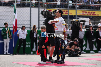 27/10/2024 - PEREZ Sergio (mex), Red Bull Racing RB20, portrait during the Formula 1 Gran Premio de la Ciudad de Mexico 2024, 20th round of the 2024 Formula One World Championship from October 25 to 27, 2024 on the Autodromo Hermanos Rodriguez, in Mexico City, Mexico - F1 - MEXICO CITY GRAND PRIX 2024 - FORMULA 1 - MOTORI