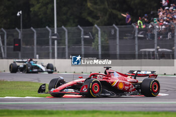 27/10/2024 - 16 LECLERC Charles (mco), Scuderia Ferrari SF-24, action and 63 RUSSELL George (gbr), Mercedes AMG F1 Team W15, action during the Formula 1 Gran Premio de la Ciudad de Mexico 2024, 20th round of the 2024 Formula One World Championship from October 25 to 27, 2024 on the Autodromo Hermanos Rodriguez, in Mexico City, Mexico - F1 - MEXICO CITY GRAND PRIX 2024 - FORMULA 1 - MOTORI