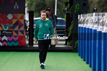 27/10/2024 - ALONSO Fernando (spa), Aston Martin F1 Team AMR24, portrait during the Formula 1 Gran Premio de la Ciudad de Mexico 2024, 20th round of the 2024 Formula One World Championship from October 25 to 27, 2024 on the Autodromo Hermanos Rodriguez, in Mexico City, Mexico - F1 - MEXICO CITY GRAND PRIX 2024 - FORMULA 1 - MOTORI