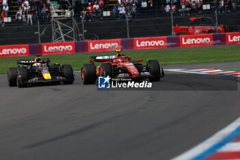 27/10/2024 - 01 VERSTAPPEN Max (nld), Red Bull Racing RB20, action and 55 SAINZ Carlos (spa), Scuderia Ferrari SF-24, action during the Formula 1 Gran Premio de la Ciudad de Mexico 2024, 20th round of the 2024 Formula One World Championship from October 25 to 27, 2024 on the Autodromo Hermanos Rodriguez, in Mexico City, Mexico - F1 - MEXICO CITY GRAND PRIX 2024 - FORMULA 1 - MOTORI