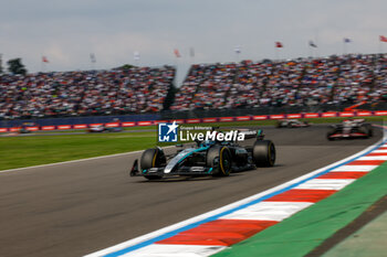 27/10/2024 - 63 RUSSELL George (gbr), Mercedes AMG F1 Team W15, action during the Formula 1 Gran Premio de la Ciudad de Mexico 2024, 20th round of the 2024 Formula One World Championship from October 25 to 27, 2024 on the Autodromo Hermanos Rodriguez, in Mexico City, Mexico - F1 - MEXICO CITY GRAND PRIX 2024 - FORMULA 1 - MOTORI