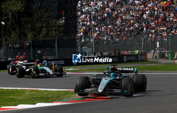 27/10/2024 - 63 RUSSELL George (gbr), Mercedes AMG F1 Team W15, action and 44 HAMILTON Lewis (gbr), Mercedes AMG F1 Team W15, action during the Formula 1 Gran Premio de la Ciudad de Mexico 2024, 20th round of the 2024 Formula One World Championship from October 25 to 27, 2024 on the Autodromo Hermanos Rodriguez, in Mexico City, Mexico - F1 - MEXICO CITY GRAND PRIX 2024 - FORMULA 1 - MOTORI