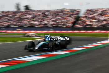 27/10/2024 - 44 HAMILTON Lewis (gbr), Mercedes AMG F1 Team W15, action during the Formula 1 Gran Premio de la Ciudad de Mexico 2024, 20th round of the 2024 Formula One World Championship from October 25 to 27, 2024 on the Autodromo Hermanos Rodriguez, in Mexico City, Mexico - F1 - MEXICO CITY GRAND PRIX 2024 - FORMULA 1 - MOTORI