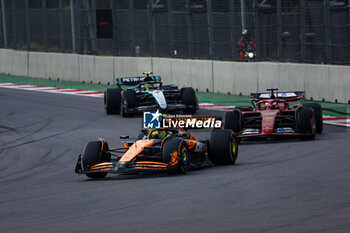 27/10/2024 - 04 NORRIS Lando (gbr), McLaren F1 Team MCL38, 16 LECLERC Charles (mco), Scuderia Ferrari SF-24, action during the Formula 1 Gran Premio de la Ciudad de Mexico 2024, 20th round of the 2024 Formula One World Championship from October 25 to 27, 2024 on the Autodromo Hermanos Rodriguez, in Mexico City, Mexico - F1 - MEXICO CITY GRAND PRIX 2024 - FORMULA 1 - MOTORI