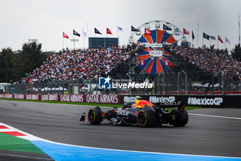 27/10/2024 - 11 PEREZ Sergio (mex), Red Bull Racing RB20, action during the Formula 1 Gran Premio de la Ciudad de Mexico 2024, 20th round of the 2024 Formula One World Championship from October 25 to 27, 2024 on the Autodromo Hermanos Rodriguez, in Mexico City, Mexico - F1 - MEXICO CITY GRAND PRIX 2024 - FORMULA 1 - MOTORI