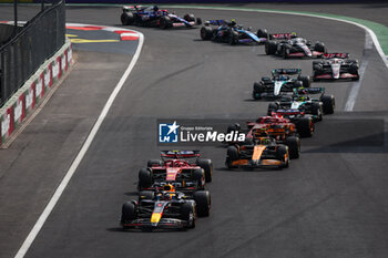 27/10/2024 - 01 VERSTAPPEN Max (nld), Red Bull Racing RB20, action during the Formula 1 Gran Premio de la Ciudad de Mexico 2024, 20th round of the 2024 Formula One World Championship from October 25 to 27, 2024 on the Autodromo Hermanos Rodriguez, in Mexico City, Mexico - F1 - MEXICO CITY GRAND PRIX 2024 - FORMULA 1 - MOTORI