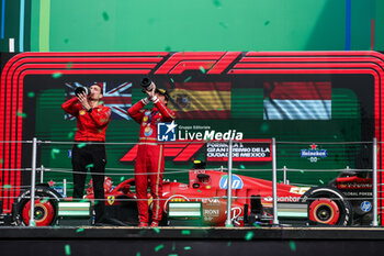 2024-10-28 - SAINZ Carlos (spa), Scuderia Ferrari SF-24, portrait podium celebration during the Formula 1 Gran Premio de la Ciudad de Mexico 2024, 20th round of the 2024 Formula One World Championship from October 25 to 27, 2024 on the Autodromo Hermanos Rodriguez, in Mexico City, Mexico - F1 - MEXICO CITY GRAND PRIX 2024 - FORMULA 1 - MOTORS