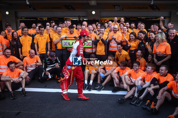 2024-10-28 - SAINZ Carlos (spa), Scuderia Ferrari SF-24, portrait and NORRIS Lando (gbr), McLaren F1 Team MCL38, portrait second position celebration during the Formula 1 Gran Premio de la Ciudad de Mexico 2024, 20th round of the 2024 Formula One World Championship from October 25 to 27, 2024 on the Autodromo Hermanos Rodriguez, in Mexico City, Mexico - F1 - MEXICO CITY GRAND PRIX 2024 - FORMULA 1 - MOTORS