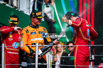 2024-10-28 - NORRIS Lando (gbr), McLaren F1 Team MCL38, SAINZ Carlos (spa), Scuderia Ferrari SF-24, portrait during the Formula 1 Gran Premio de la Ciudad de Mexico 2024, 20th round of the 2024 Formula One World Championship from October 25 to 27, 2024 on the Autodromo Hermanos Rodriguez, in Mexico City, Mexico - F1 - MEXICO CITY GRAND PRIX 2024 - FORMULA 1 - MOTORS