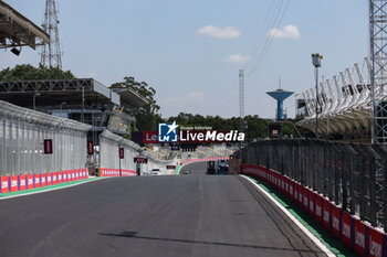 31/10/2024 - Autodromo of Interlagos main straight atmosphere during the Formula 1 Grande Premio de Sao Paulo 2024, 21th round of the 2024 Formula One World Championship from November 1 to 3, 2024 on the Interlagos Circuit, in Sao Paulo, Brazil - F1 - SAO PAULO GRAND PRIX 2024 - FORMULA 1 - MOTORI