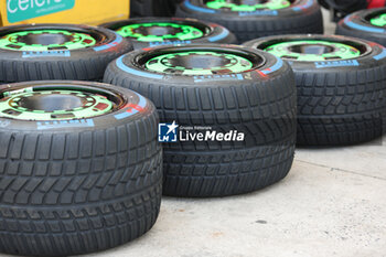 31/10/2024 - Pirelli tyres, pneus, tyre, pneu, rain, pluie, during the Formula 1 Grande Premio de Sao Paulo 2024, 21th round of the 2024 Formula One World Championship from November 1 to 3, 2024 on the Interlagos Circuit, in Sao Paulo, Brazil - F1 - SAO PAULO GRAND PRIX 2024 - FORMULA 1 - MOTORI