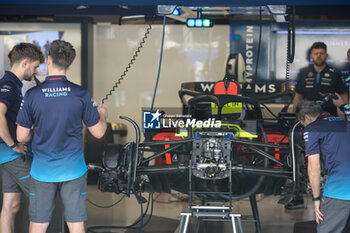 31/10/2024 - Williams Racing FW46, mechanical detail mechanic, mecanicien, mechanics during the Formula 1 Grande Premio de Sao Paulo 2024, 21th round of the 2024 Formula One World Championship from November 1 to 3, 2024 on the Interlagos Circuit, in Sao Paulo, Brazil - F1 - SAO PAULO GRAND PRIX 2024 - FORMULA 1 - MOTORI