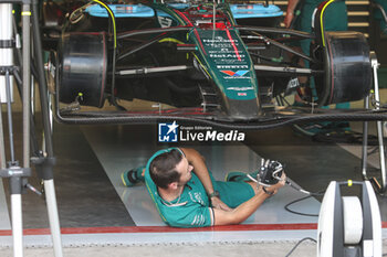 31/10/2024 - Aston Martin F1 Team AMR23, mechanical detail mechanic, mecanicien, mechanics FIA scrutineering, verifications techniques, car scanning during the Formula 1 Grande Premio de Sao Paulo 2024, 21th round of the 2024 Formula One World Championship from November 1 to 3, 2024 on the Interlagos Circuit, in Sao Paulo, Brazil - F1 - SAO PAULO GRAND PRIX 2024 - FORMULA 1 - MOTORI