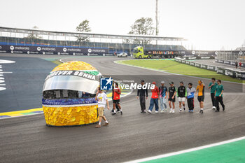 31/10/2024 - inauguration of a giant replica of Ayrton Senna helmet with Sebastian Vettel and most of the F1 Drivers during the Formula 1 Grande Premio de Sao Paulo 2024, 21th round of the 2024 Formula One World Championship from November 1 to 3, 2024 on the Interlagos Circuit, in Sao Paulo, Brazil - F1 - SAO PAULO GRAND PRIX 2024 - FORMULA 1 - MOTORI