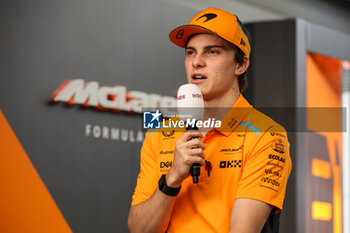 31/10/2024 - PIASTRI Oscar (aus), McLaren F1 Team MCL38, portrait during the Formula 1 Grande Premio de Sao Paulo 2024, 21th round of the 2024 Formula One World Championship from November 1 to 3, 2024 on the Interlagos Circuit, in Sao Paulo, Brazil - F1 - SAO PAULO GRAND PRIX 2024 - FORMULA 1 - MOTORI