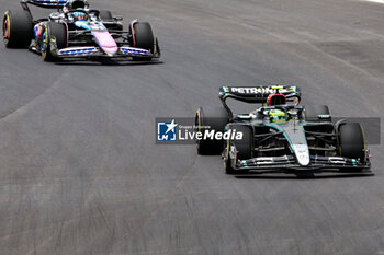 02/11/2024 - Lewis Hamilton (GBR) - Mercedes-AMG PETRONAS F1 Team - Mercedes W15 - Mercedes E Performance during Sprint Race of the Formula 1 Lenovo Grande Premio de Sao Paulo 2024, scheduled to take place at Interlagos Circuit, San Paolo, Brasil, BRA  Nov 1st-3rd, 2024 - FORMULA 1 LENOVO GRANDE PREMIO DE SAO PAULO 2024 - SPRINT RACE - FORMULA 1 - MOTORI