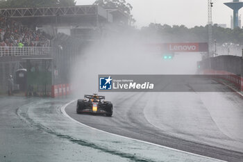 02/11/2024 - Sergio Perez (MEX) - Oracle Red Bull Racing - Red Bull RB20 - Honda RBPT  during Qualify session of the Formula 1 Lenovo Grande Premio de Sao Paulo 2024, scheduled to take place at Interlagos Circuit, San Paolo, Brasil, BRA  Nov 1st-3rd, 2024 - FORMULA 1 LENOVO GRANDE PREMIO DE SAO PAULO 2024 - QUALIFYING - FORMULA 1 - MOTORI