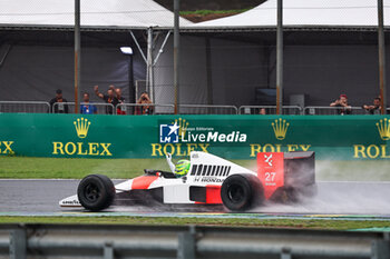 02/11/2024 - Lewis Hamilton (GBR) - exibition on Mclaren Mp4/6 1990 after the Qualify session of the Formula 1 Lenovo Grande Premio de Sao Paulo 2024, scheduled to take place at Interlagos Circuit, San Paolo, Brasil, BRA  Nov 1st-3rd, 2024 - FORMULA 1 LENOVO GRANDE PREMIO DE SAO PAULO 2024 - QUALIFYING - FORMULA 1 - MOTORI