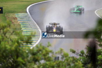 2024-11-03 - Max Verstappen (NED) - Oracle Red Bull Racing - Red Bull RB20 - Honda RBPT  during the Formula 1 Lenovo Grande Premio de Sao Paulo 2024, scheduled to take place at Interlagos Circuit, San Paolo, Brasil, BRA  Nov 1st-3rd, 2024 - FORMULA 1 LENOVO GRANDE PREMIO DE SAO PAULO 2024 - RACE - FORMULA 1 - MOTORS