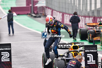 2024-11-03 - Max Verstappen (NED) - Oracle Red Bull Racing - Red Bull RB20 - Honda RBPT winner of the Formula 1 Lenovo Grande Premio de Sao Paulo 2024, scheduled to take place at Interlagos Circuit, San Paolo, Brasil, BRA  Nov 1st-3rd, 2024 - FORMULA 1 LENOVO GRANDE PREMIO DE SAO PAULO 2024 - RACE - FORMULA 1 - MOTORS