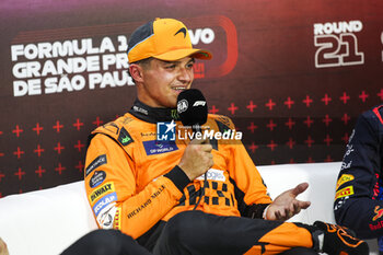 02/11/2024 - NORRIS Lando (gbr), McLaren F1 Team MCL38, portrait, press conference during the Formula 1 Grande Premio de Sao Paulo 2024, 21th round of the 2024 Formula One World Championship from November 1 to 3, 2024 on the Interlagos Circuit, in Sao Paulo, Brazil - F1 - SAO PAULO GRAND PRIX 2024 - FORMULA 1 - MOTORI