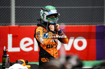 02/11/2024 - PIASTRI Oscar (aus), McLaren F1 Team MCL38, portrait during the Formula 1 Grande Premio de Sao Paulo 2024, 21th round of the 2024 Formula One World Championship from November 1 to 3, 2024 on the Interlagos Circuit, in Sao Paulo, Brazil - F1 - SAO PAULO GRAND PRIX 2024 - FORMULA 1 - MOTORI