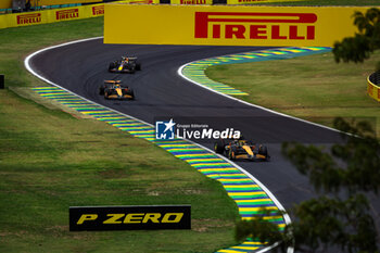 02/11/2024 - 04 NORRIS Lando (gbr), McLaren F1 Team MCL38, 81 PIASTRI Oscar (aus), McLaren F1 Team MCL38, 01 VERSTAPPEN Max (nld), Red Bull Racing RB20, action during the Formula 1 Grande Premio de Sao Paulo 2024, 21th round of the 2024 Formula One World Championship from November 1 to 3, 2024 on the Interlagos Circuit, in Sao Paulo, Brazil - F1 - SAO PAULO GRAND PRIX 2024 - FORMULA 1 - MOTORI