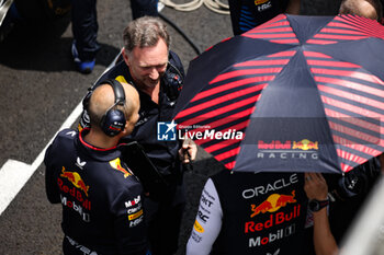 02/11/2024 - HORNER Christian (gbr), Team Principal of Red Bull Racing, portrait VERSTAPPEN Max (ned), Red Bull Racing RB20, portrait LAMBIASE Gianpiero, Race Engineer of Max Verstappen, portrait, during the Formula 1 Grande Premio de Sao Paulo 2024, 21th round of the 2024 Formula One World Championship from November 1 to 3, 2024 on the Interlagos Circuit, in Sao Paulo, Brazil - F1 - SAO PAULO GRAND PRIX 2024 - FORMULA 1 - MOTORI