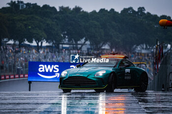 02/11/2024 - FIA Aston Martin Vantage Safety Car, rain, pluie, illustration, during the Formula 1 Grande Premio de Sao Paulo 2024, 21th round of the 2024 Formula One World Championship from November 1 to 3, 2024 on the Interlagos Circuit, in Sao Paulo, Brazil - F1 - SAO PAULO GRAND PRIX 2024 - FORMULA 1 - MOTORI