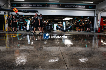 02/11/2024 - Interlagos circuit atmosphere rain, pluie, Mercedes AMG F1 Team during the Formula 1 Grande Premio de Sao Paulo 2024, 21th round of the 2024 Formula One World Championship from November 1 to 3, 2024 on the Interlagos Circuit, in Sao Paulo, Brazil - F1 - SAO PAULO GRAND PRIX 2024 - FORMULA 1 - MOTORI