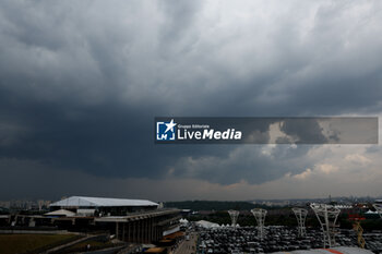 02/11/2024 - Interlagos circuit atmosphere rain, pluie, during the Formula 1 Grande Premio de Sao Paulo 2024, 21th round of the 2024 Formula One World Championship from November 1 to 3, 2024 on the Interlagos Circuit, in Sao Paulo, Brazil - F1 - SAO PAULO GRAND PRIX 2024 - FORMULA 1 - MOTORI