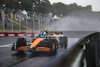 03/11/2024 - 04 NORRIS Lando (gbr), McLaren F1 Team MCL38, action during the Formula 1 Grande Premio de Sao Paulo 2024, 21th round of the 2024 Formula One World Championship from November 1 to 3, 2024 on the Interlagos Circuit, in Sao Paulo, Brazil - F1 - SAO PAULO GRAND PRIX 2024 - FORMULA 1 - MOTORI